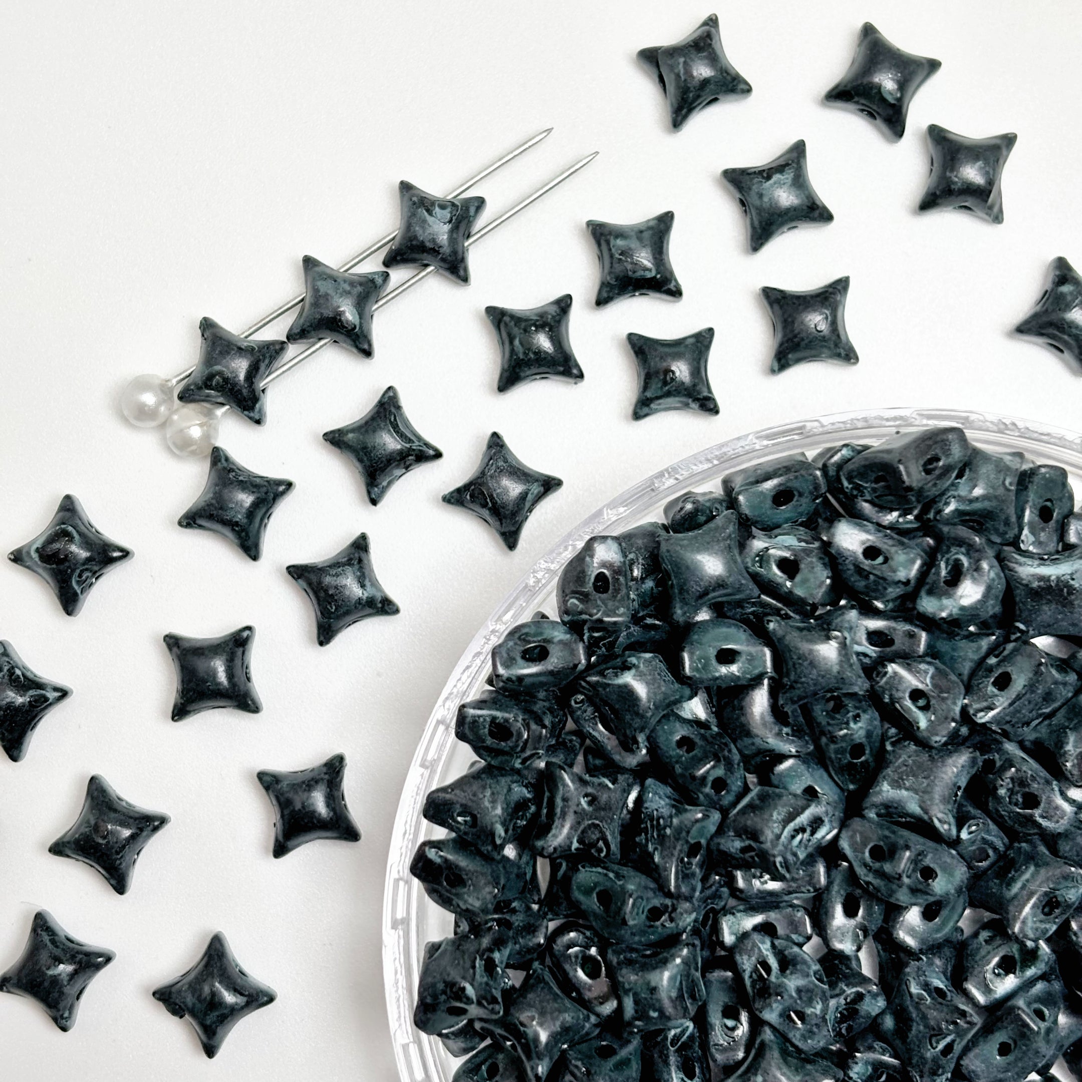 (P10) Picasso Style 2-Hole Four-Pointed Star Glass Beads - Custom Colorway