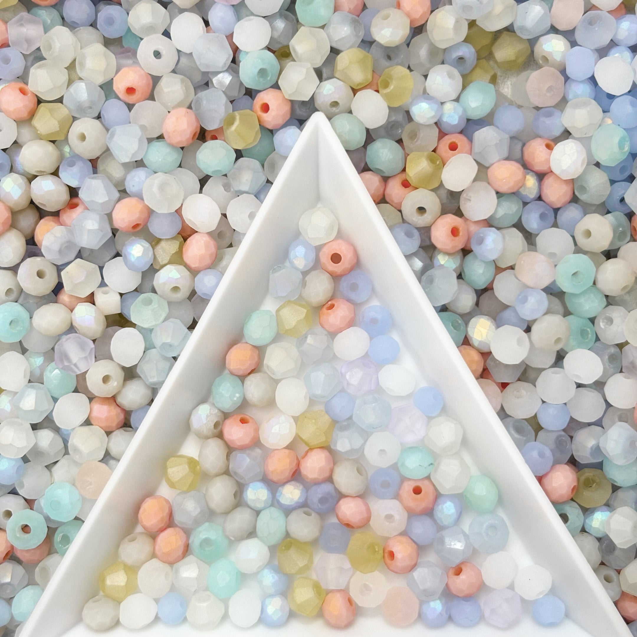 4mm Faceted Round Crystal Glass Beads Mix, Limited-Time Promotion Loose Beads for DIY Jewelry Making