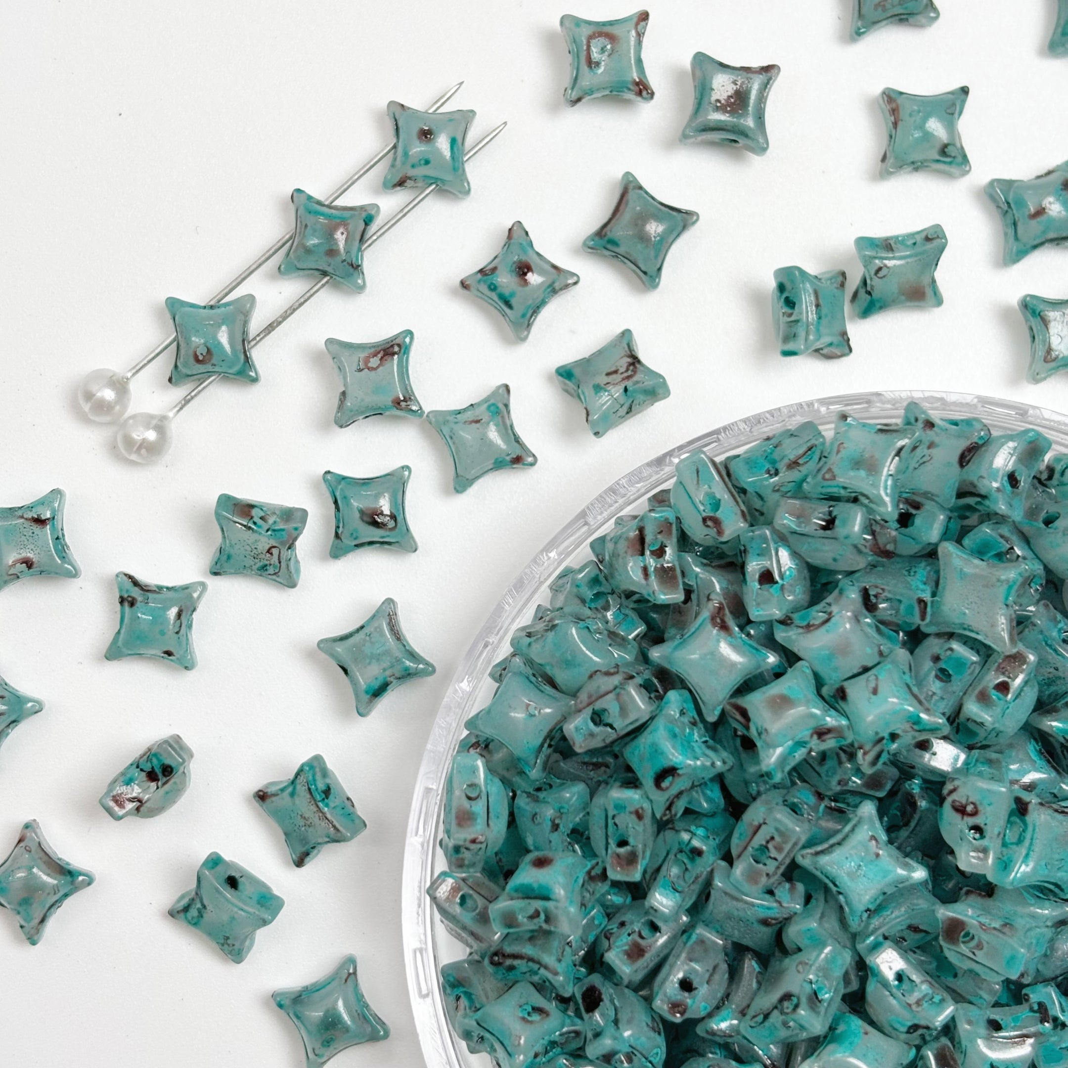 (P10) Picasso Style 2-Hole Four-Pointed Star Glass Beads - Custom Colorway
